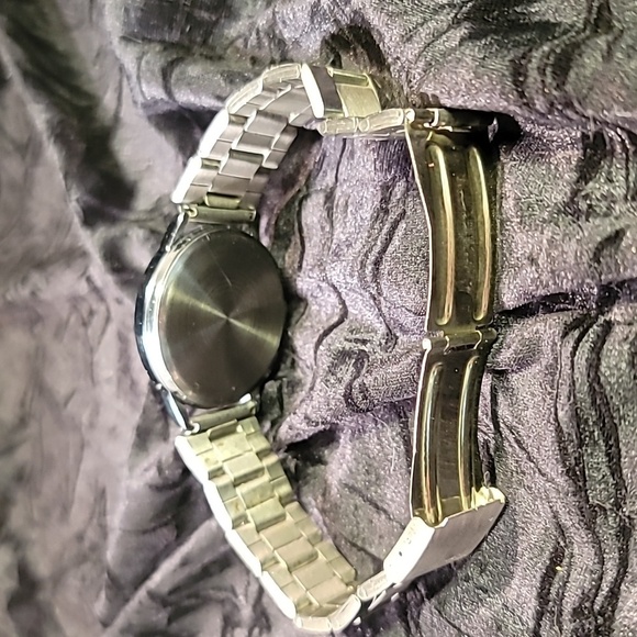 0353. EUC ~ BETTY BOOP ~ In a Little Yellow Dress ~ New Battery ~ Works Great - Picture 3 of 3